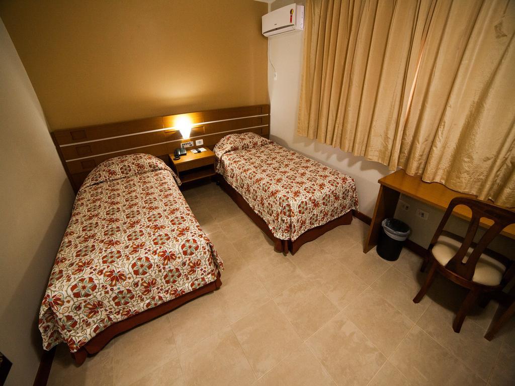 Copas Executive Hotel Cascavel  Zimmer foto